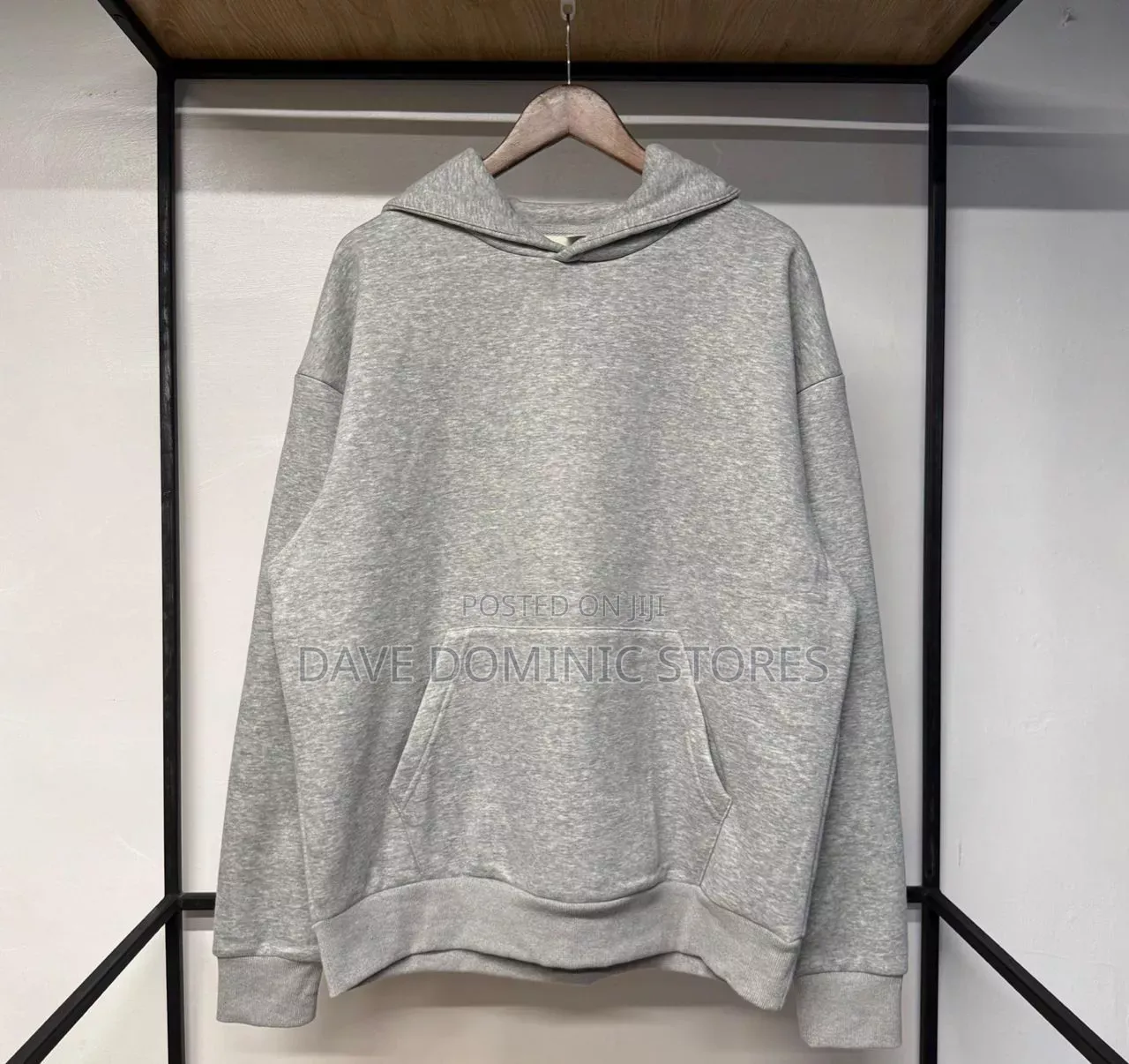 Onseven Plain Hoodie