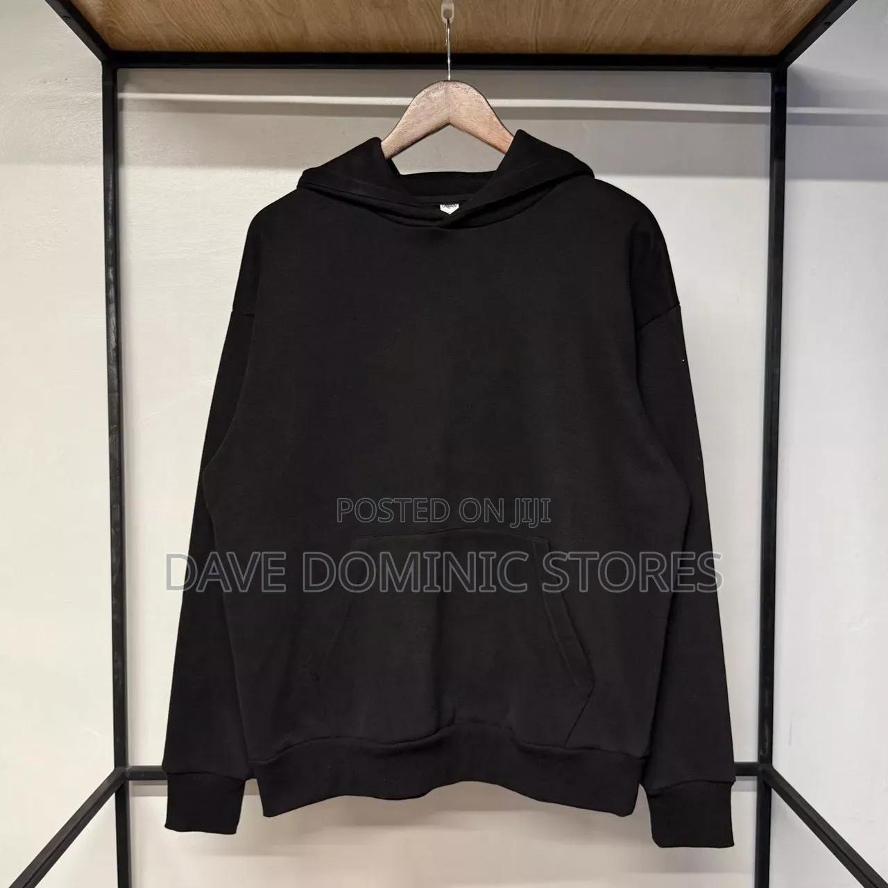 Onseven Plain Hoodie