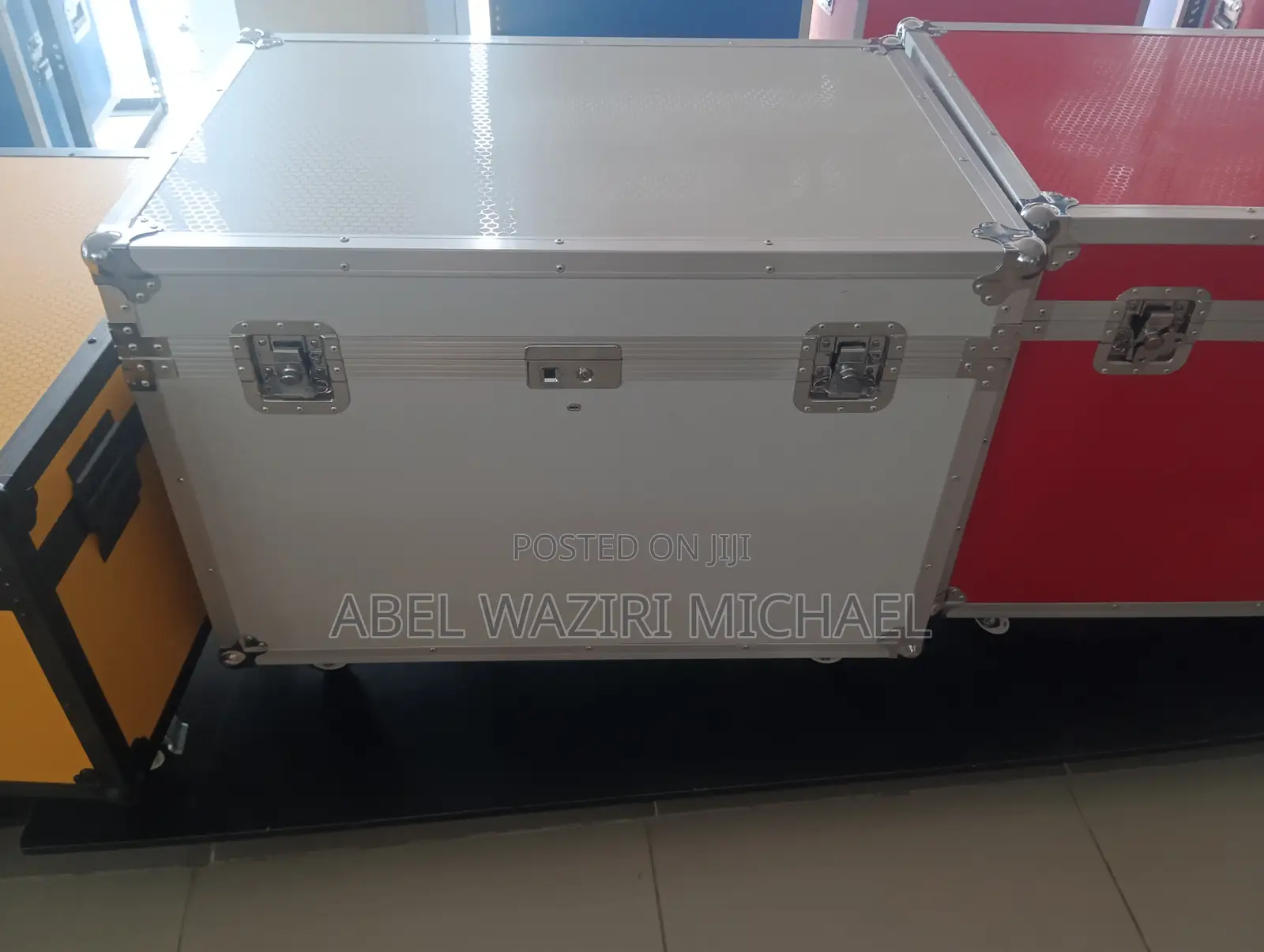 Trunk Boxes