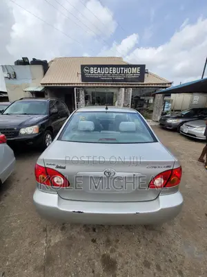 Toyota Corolla 2004 Silver