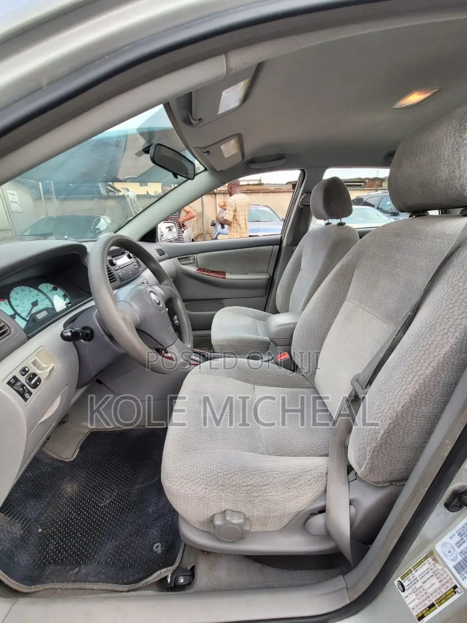Toyota Corolla 2004 Silver