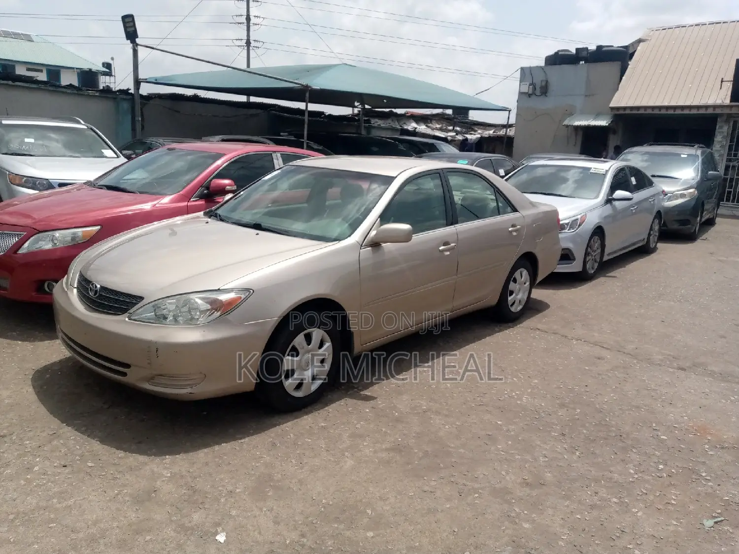 Toyota Camry 2004 Gold