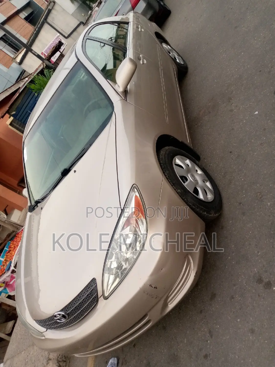 Toyota Camry 2004 Gold