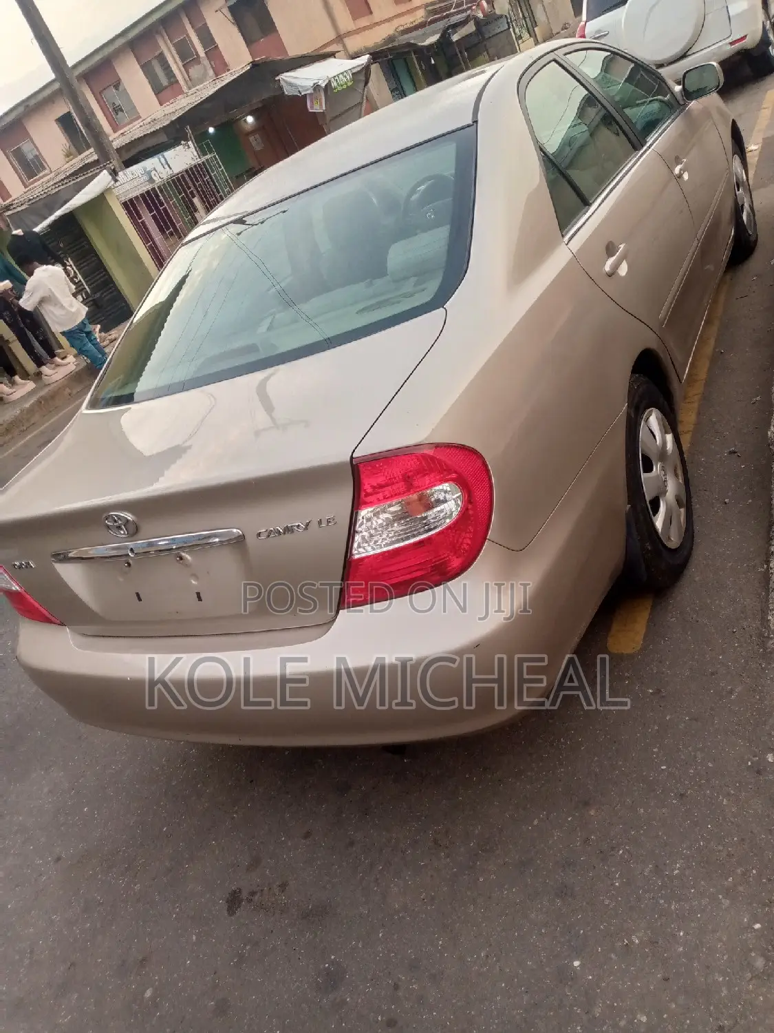 Toyota Camry 2004 Gold