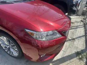 Lexus ES 2013 Red