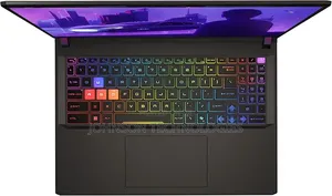 Laptop MSI Vector 16 HX AI A2XWIG 16GB AMD Ryzen 9 SSD 1T