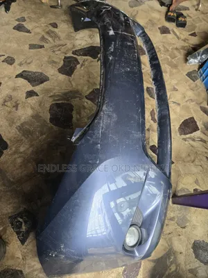 Frontbumper Sienna 2012/2014 Available