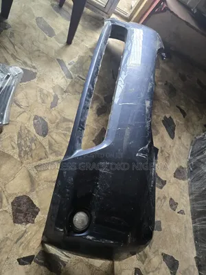Frontbumper Sienna 2012/2014 Available