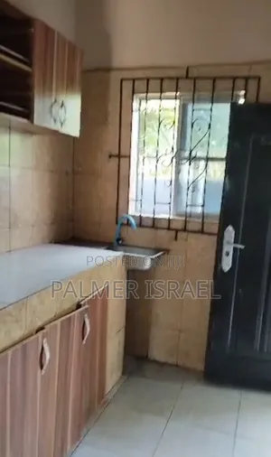 2bdrm Block of Flats in Warri for rent