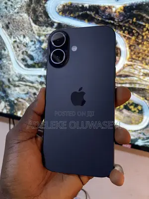 Apple iPhone 16 128 GB Black