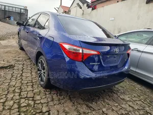 Toyota Corolla 2016 Blue