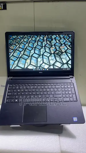 Laptop Dell Inspiron 15 5566 8GB Intel Core i5 SSD 256GB
