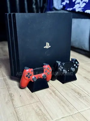Ps4 Pro Playstation 4 Pro 512gb – 2 Controllers + Cooling Station – Uk