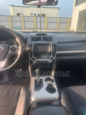 Toyota Camry SE 4dr Sedan (2.5L 4cyl 6A) 2014 Black