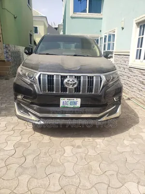 Toyota Land Cruiser Prado 2017 Black