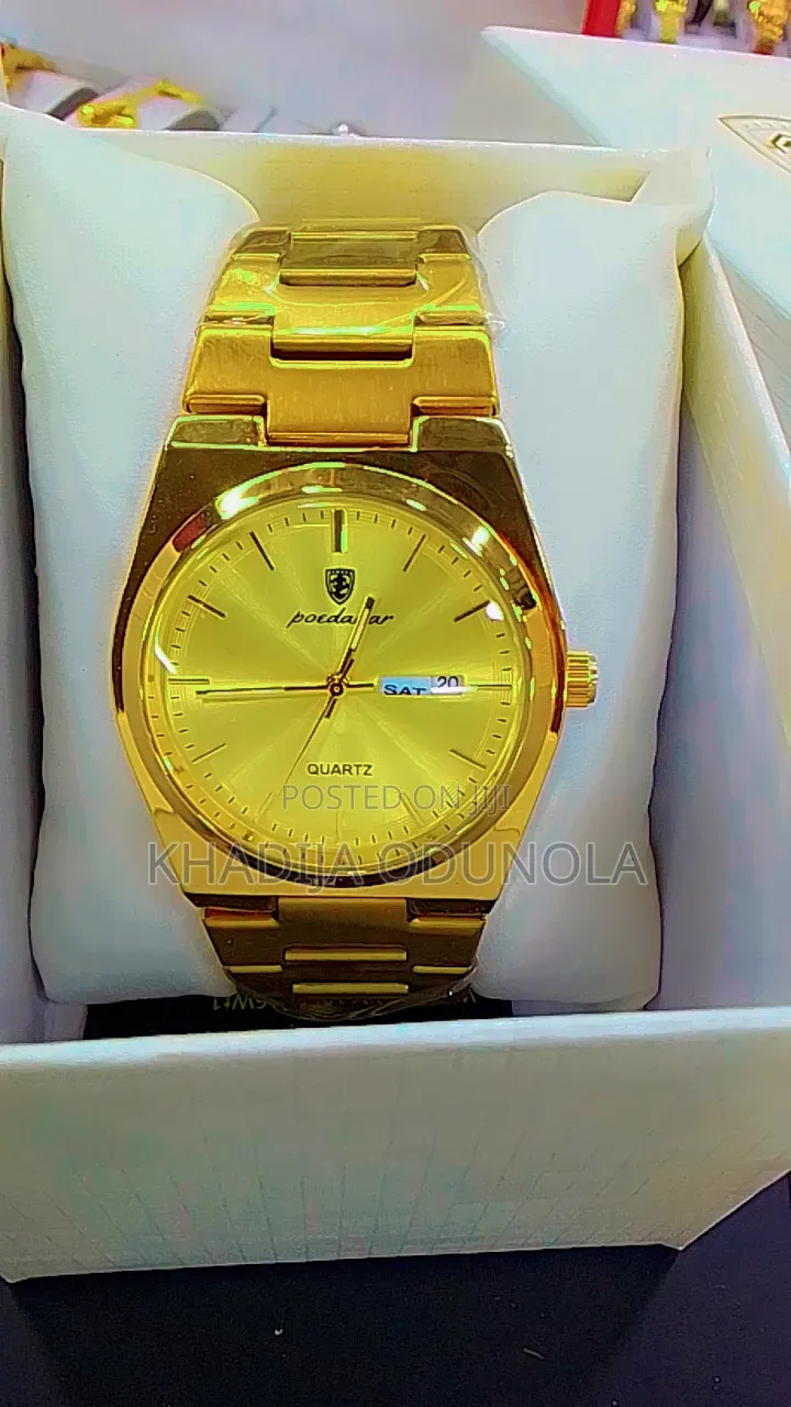 Poedagar Watch
