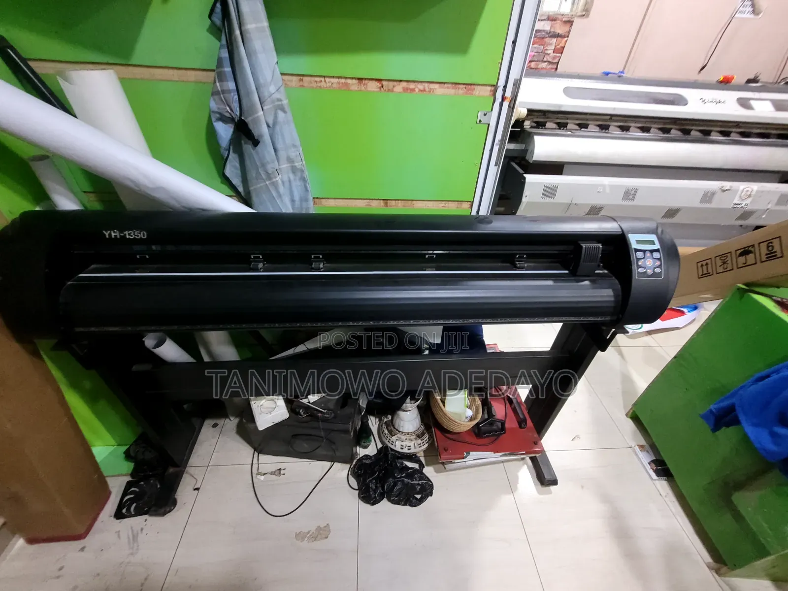 Cutting Plotter