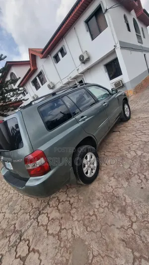 Toyota Highlander 2006 Blue