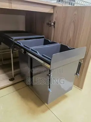 Cabinet Dustbin