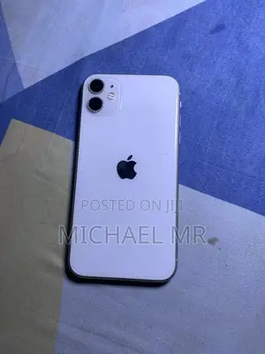 Apple iPhone 11 64 GB White