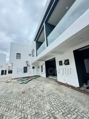4bdrm Duplex in Ikota Gra, Lekki Phase 2 for sale