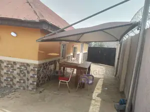 3bdrm Bungalow in Federal Capital, Apo Resettlement for sale