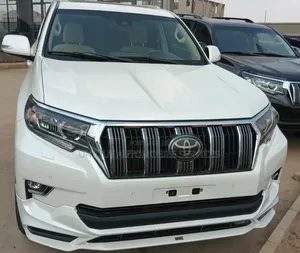 Toyota Land Cruiser Prado 2.7 2023 White