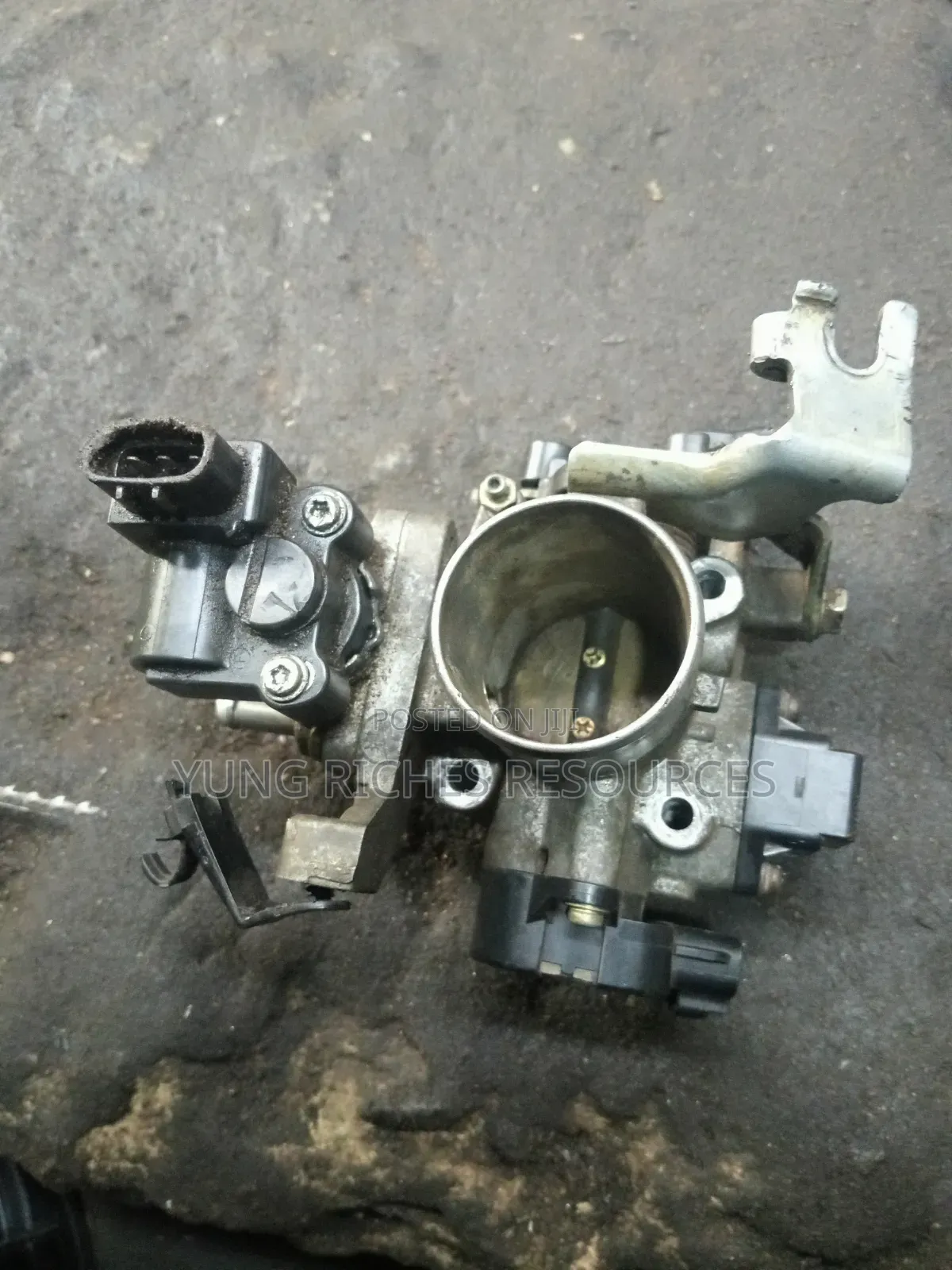 Mini Shuttle Injector Mount