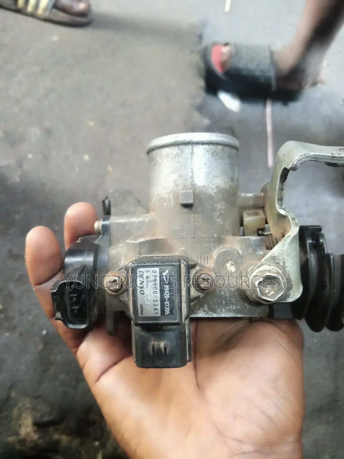 Mini Shuttle Injector Mount