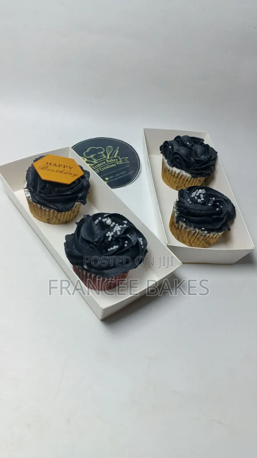 Custom Cakes Small Chops for All Occasions