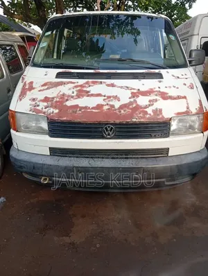 Volkswagen Transporter 2005 White