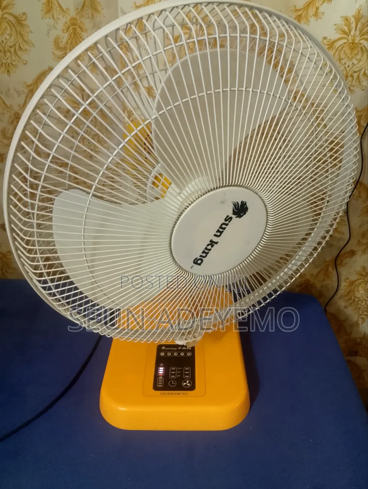 Sunking Solar Table Fan