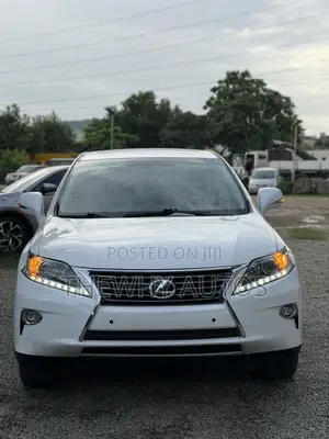 Lexus RX 450H FWD 2012 White