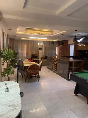 Furnished 2bdrm Apartment in Lekki Phase 1 for sale