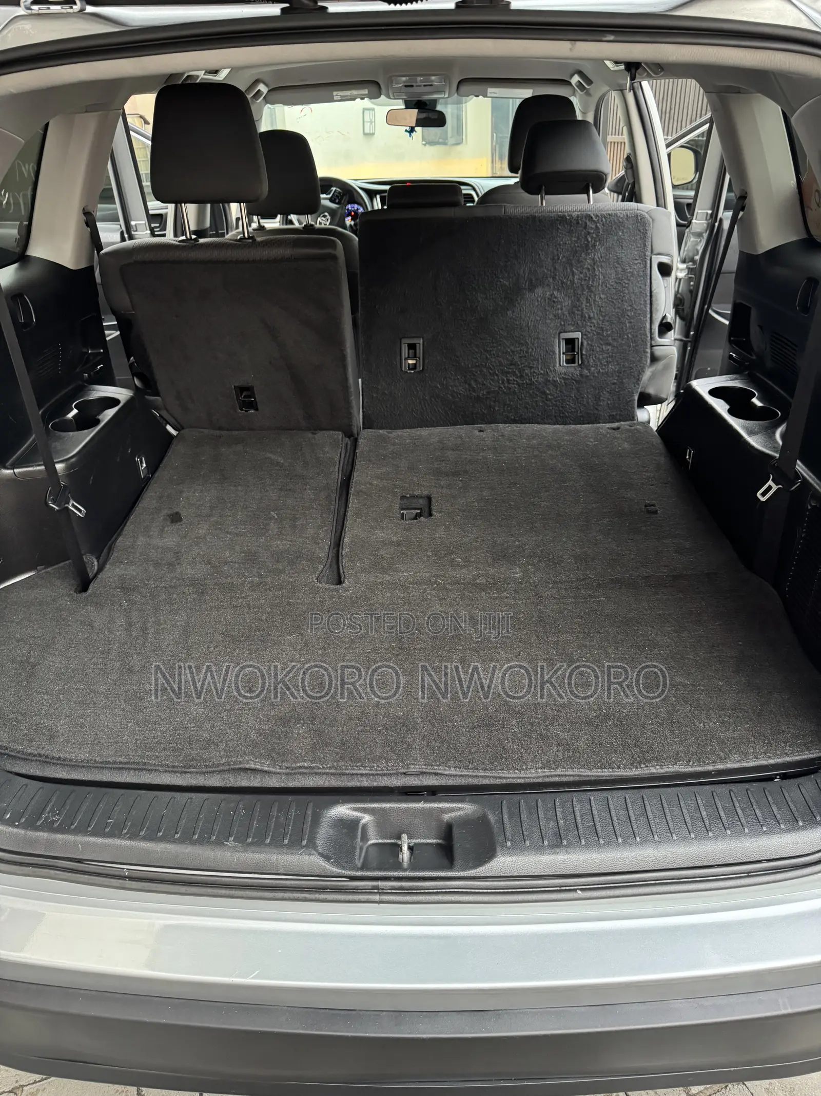Toyota Highlander LE 2019 Silver