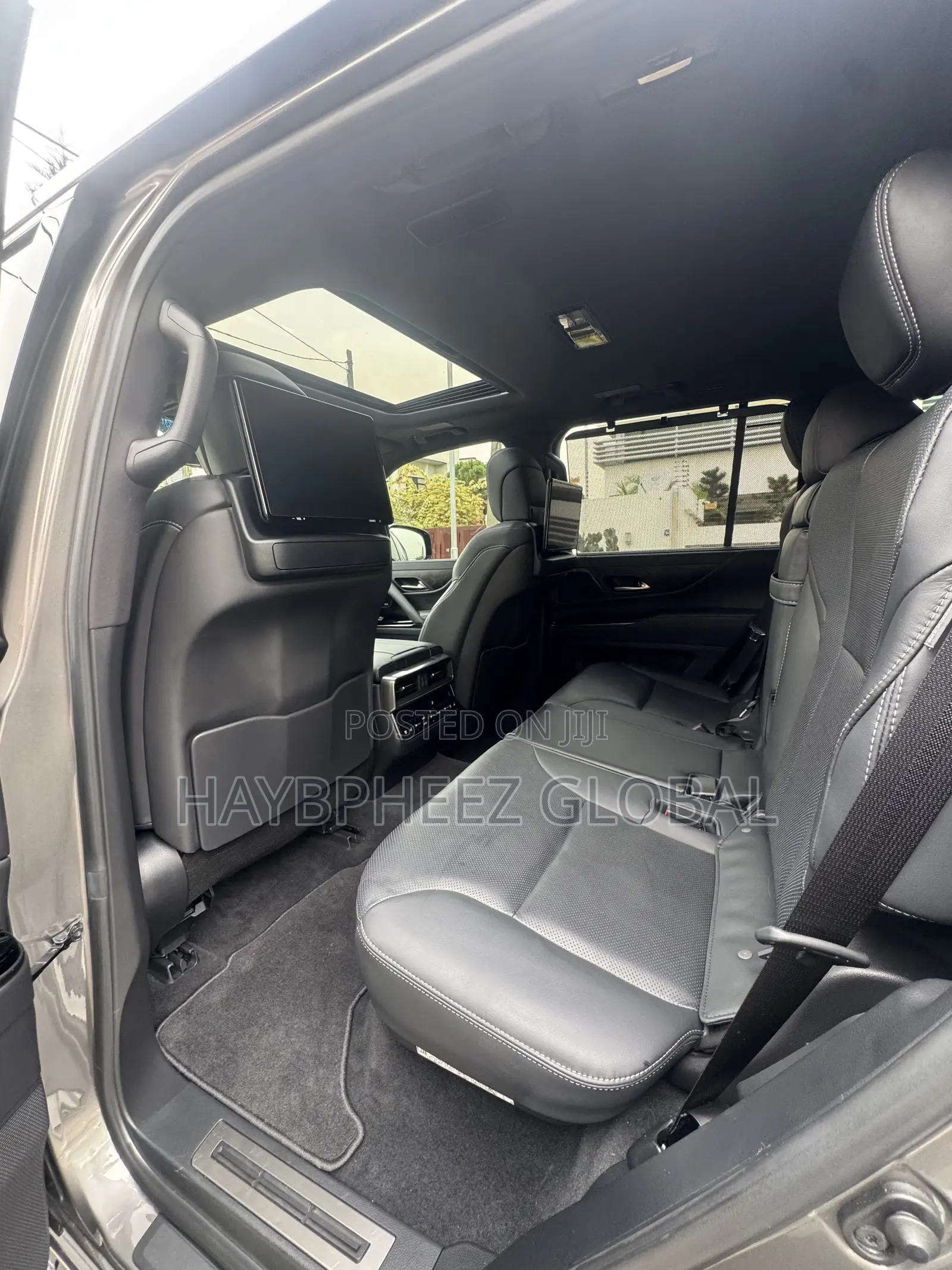 Lexus LX 600 2022 Silver