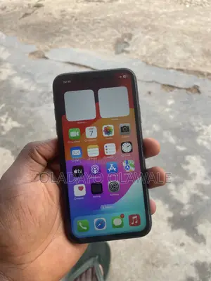 Apple iPhone XR 64 GB Black