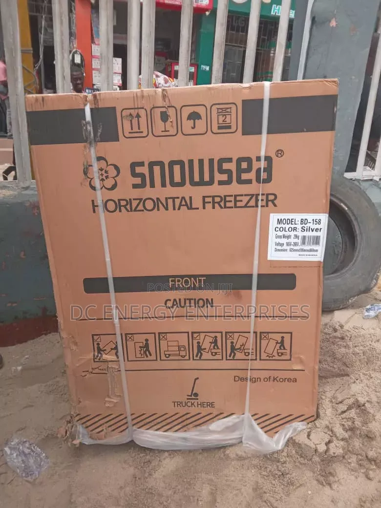 Chest Freezer 90l 118w