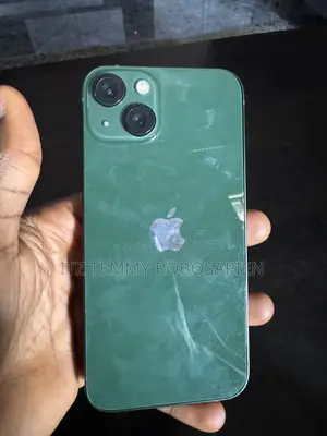Apple iPhone 13 128 GB Green