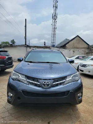 Toyota RAV4 LE AWD (2.5L 4cyl 6A) 2013 Blue