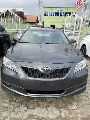 Toyota Camry SE 4dr Sedan (2.4L 4cyl 5A) 2007 Gray