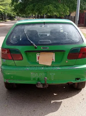 Nissan Almera 1.8 2000 Green
