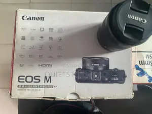 Canon Eos Mirrorless Camera