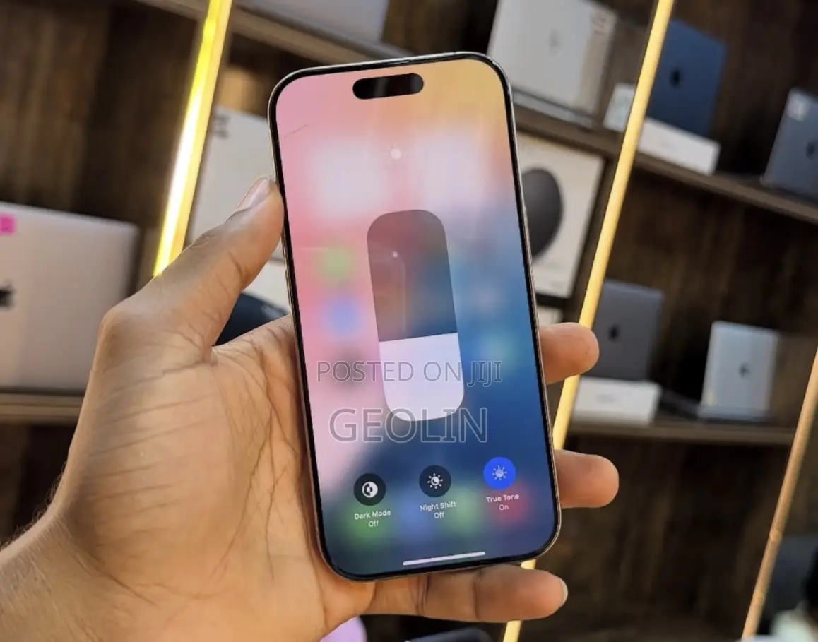 Apple iPhone 16 Pro 256 GB Gold