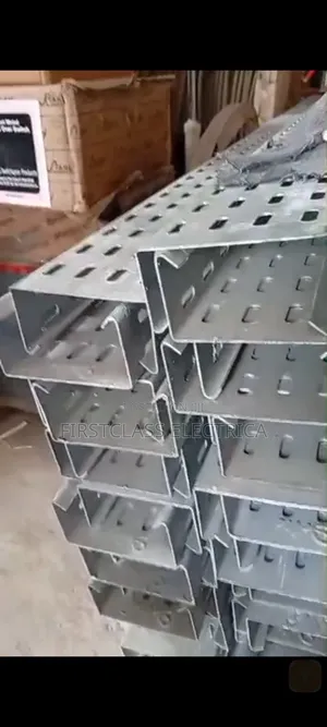 100*50 HDG Tray