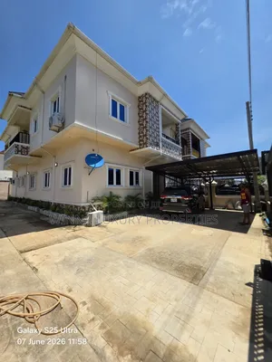 4bdrm Duplex in Gold City Estate, Lugbe District for sale