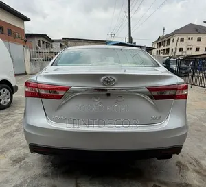 Toyota Avalon 2013