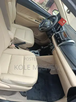Toyota Yaris 2014