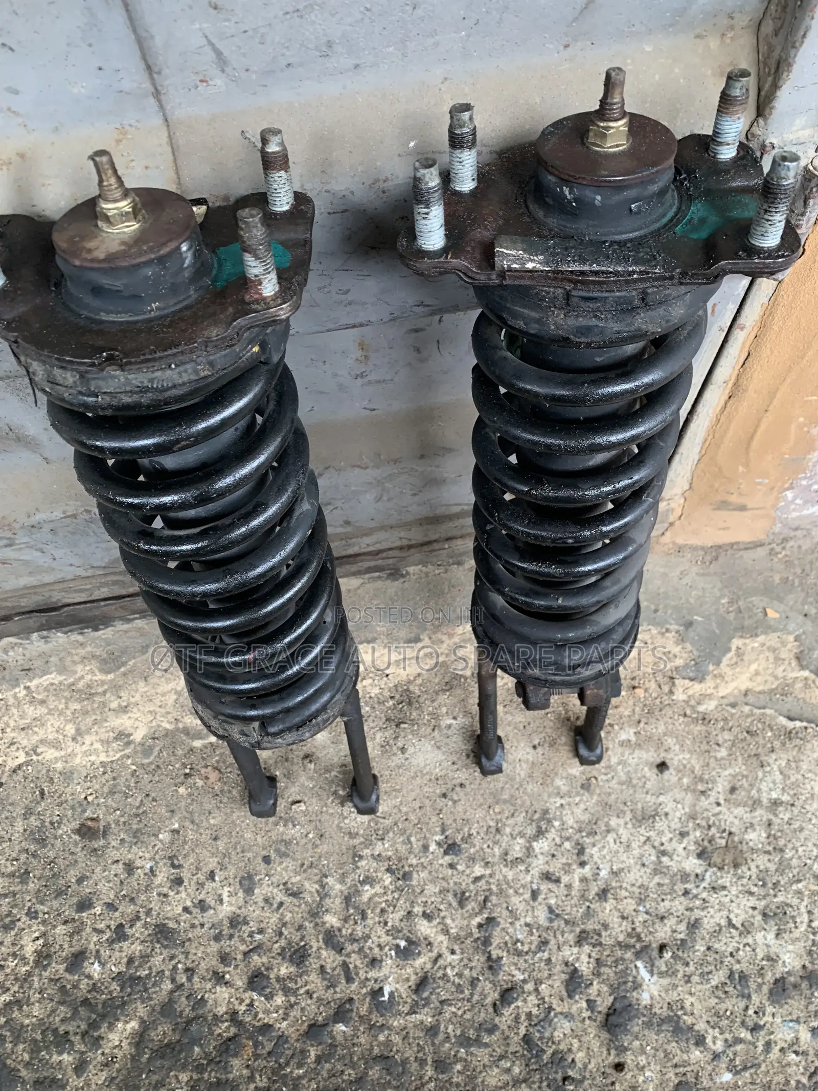 Front Shock Jeep Liberty