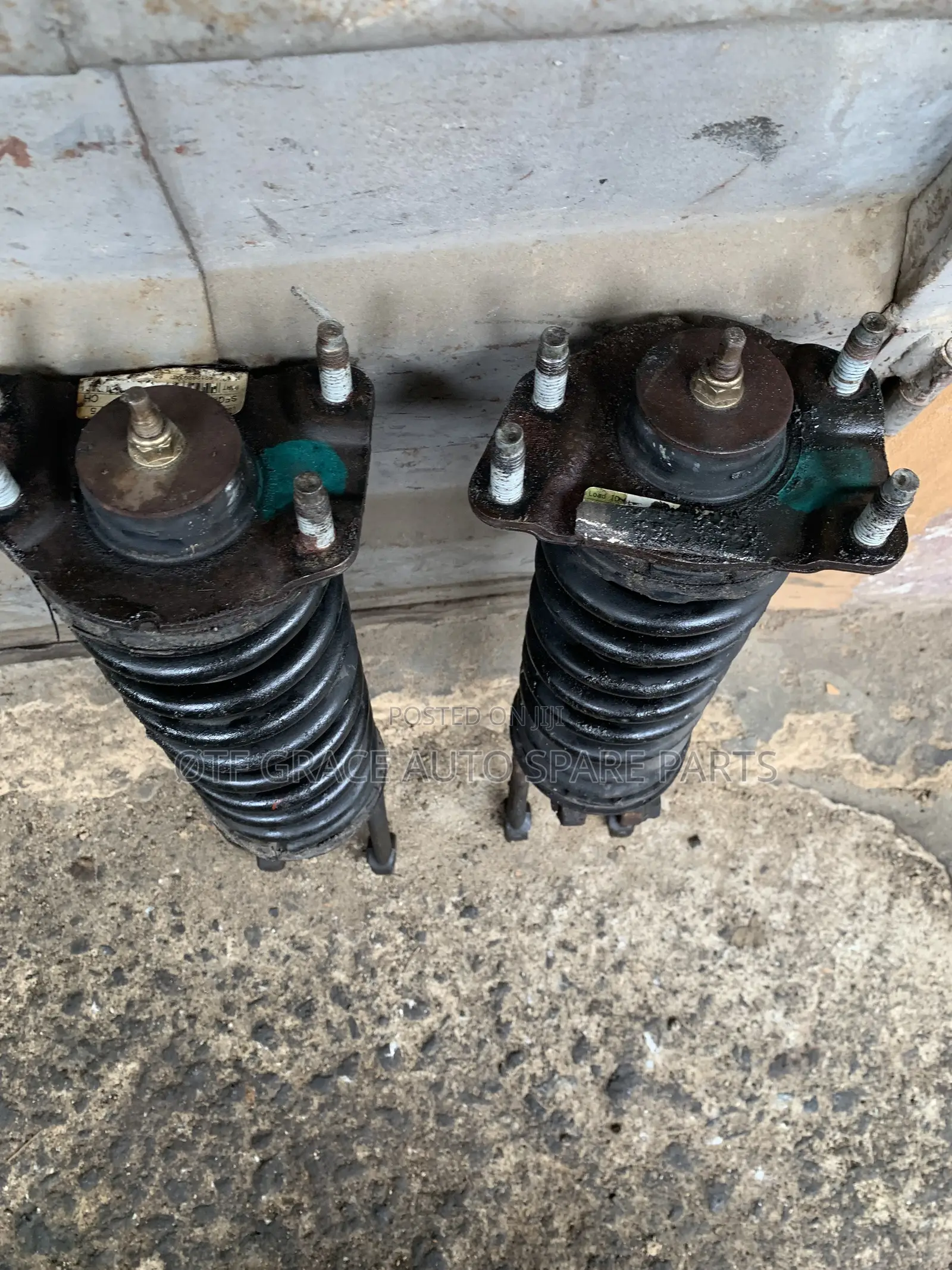 Front Shock Jeep Liberty